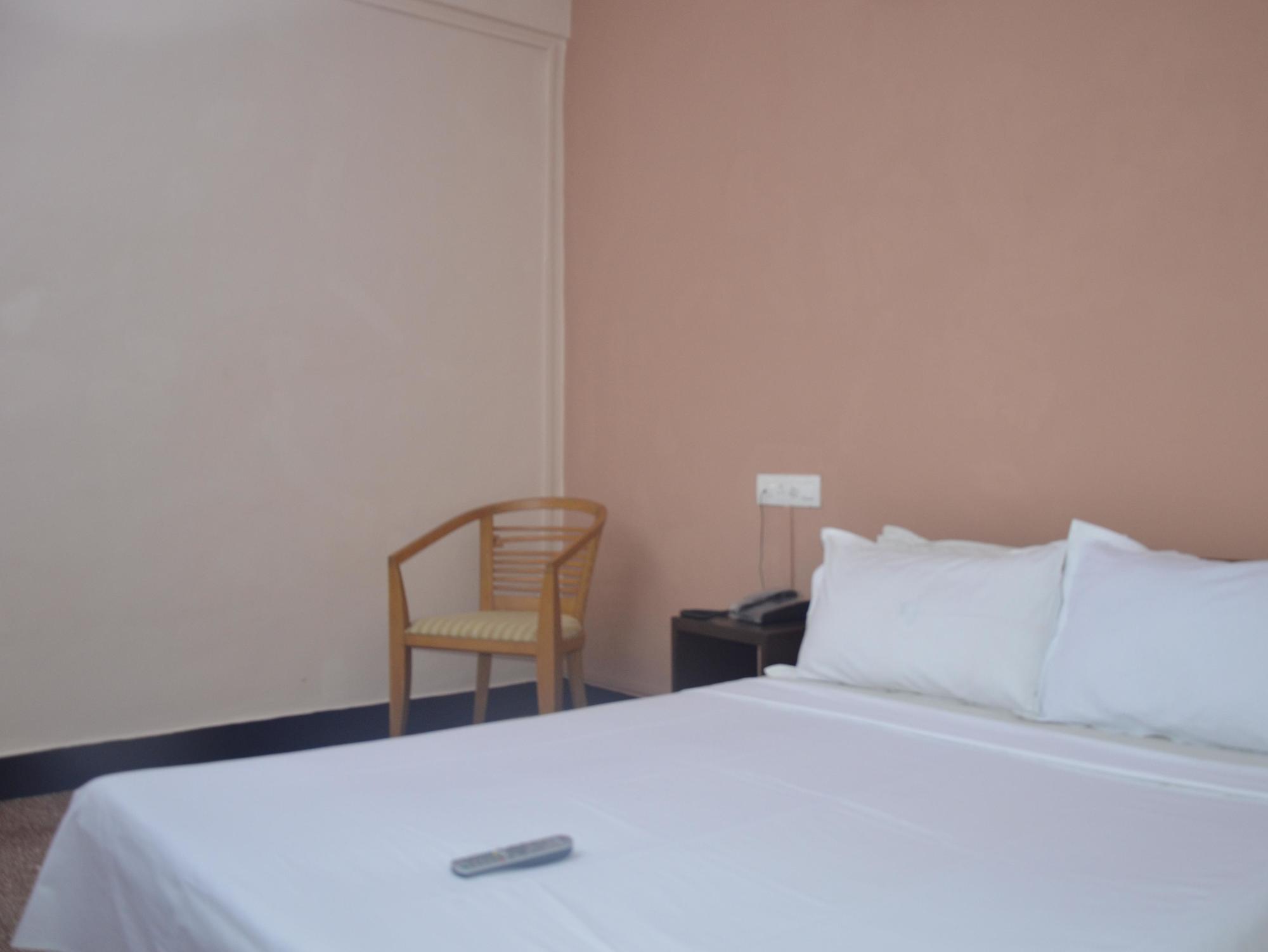 Hotel Ferreira Resort Lonavala Extérieur photo